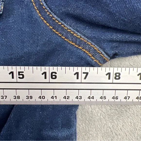 Rifle Denim Trucker Jacket Size Small Made in Italy Vintage Back Graphic RARE